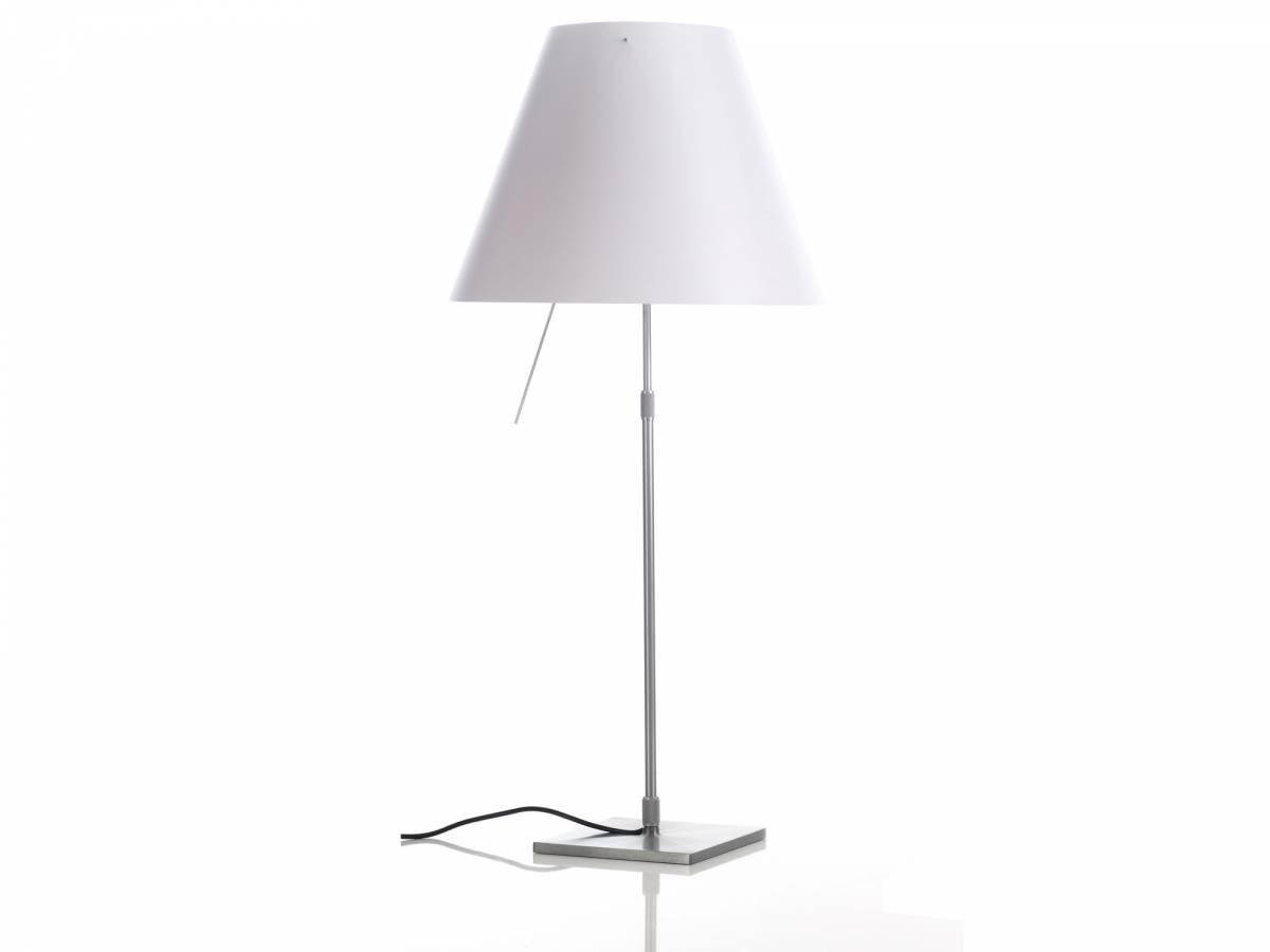 3 Costanza table lamp Luceplan